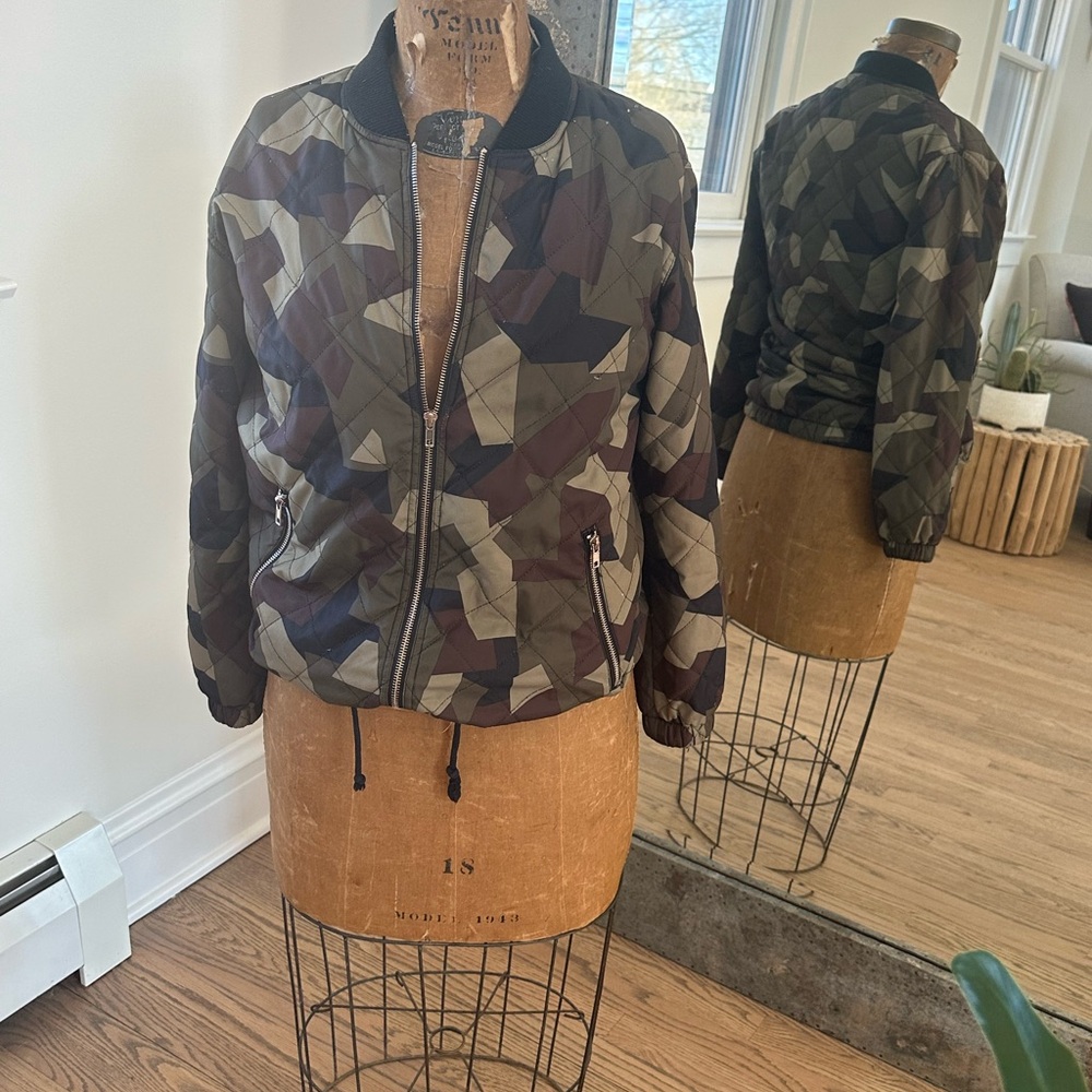 Kendall & Kylie Green and Brown Bomber Jacket with Camouflage Pattern